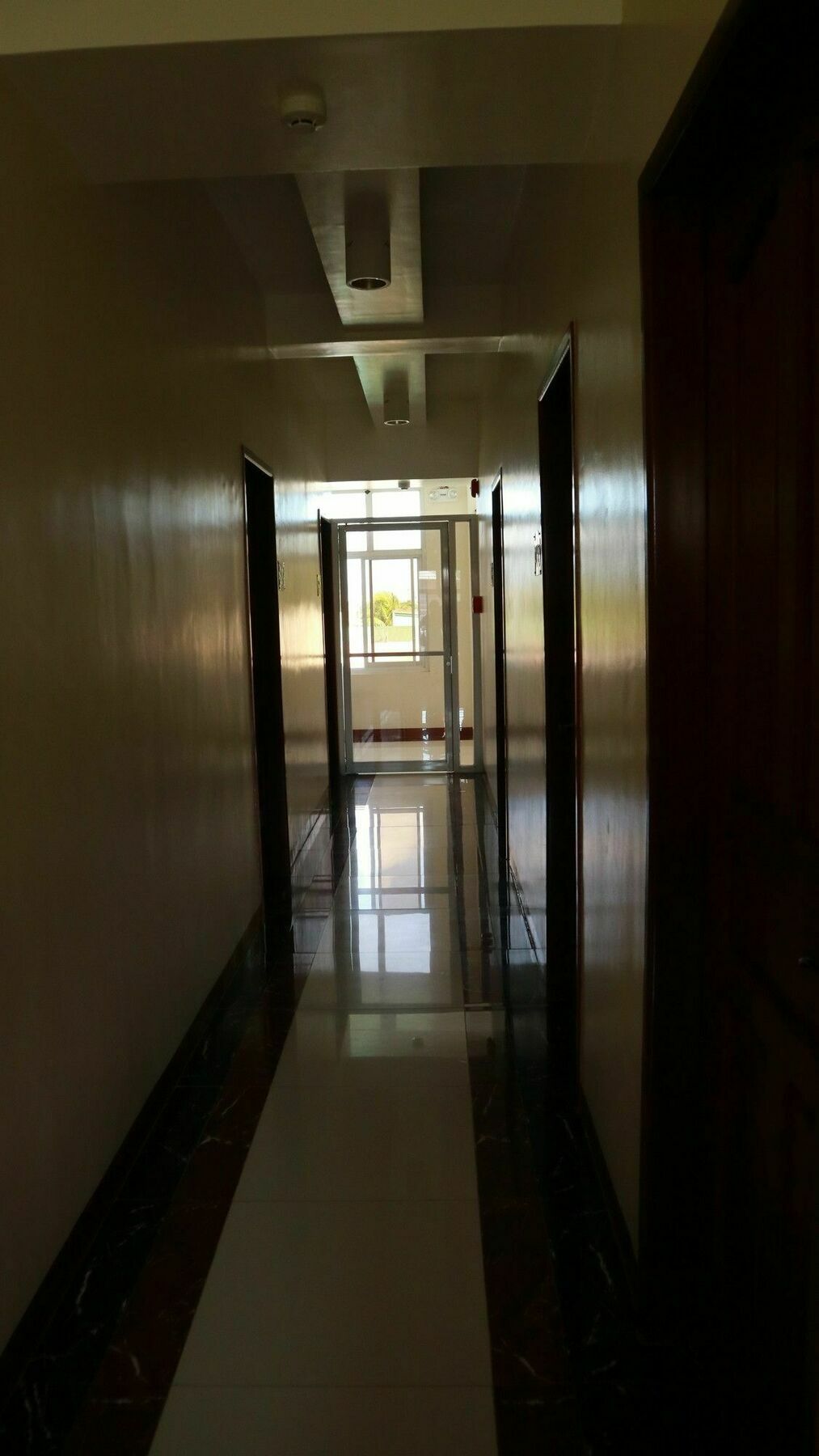 C Tower Studio Apartments Пуэрто-Принцеса Экстерьер фото